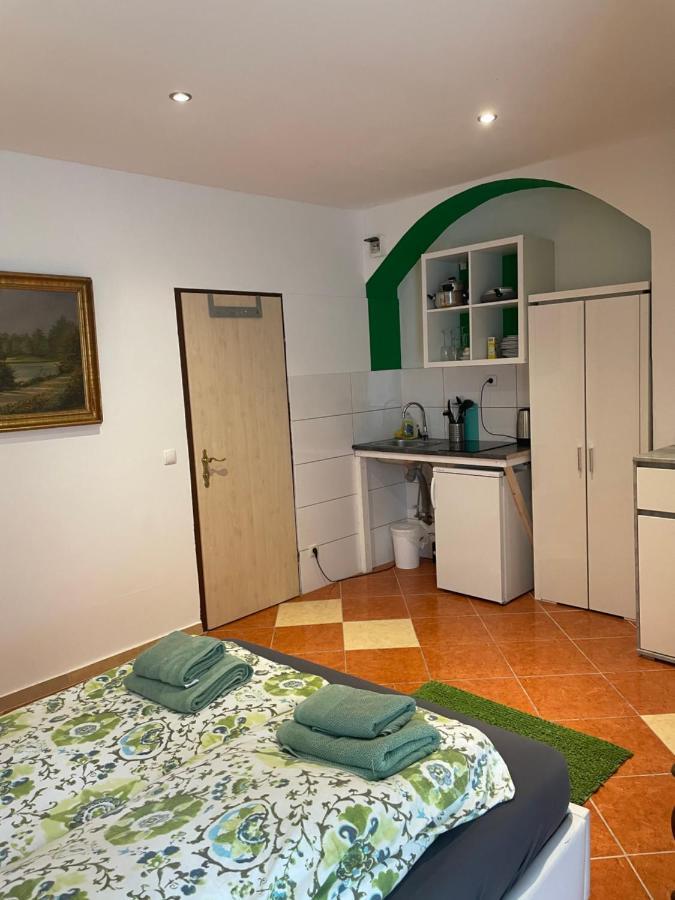 Viktoria Hostel Vienna Luaran gambar