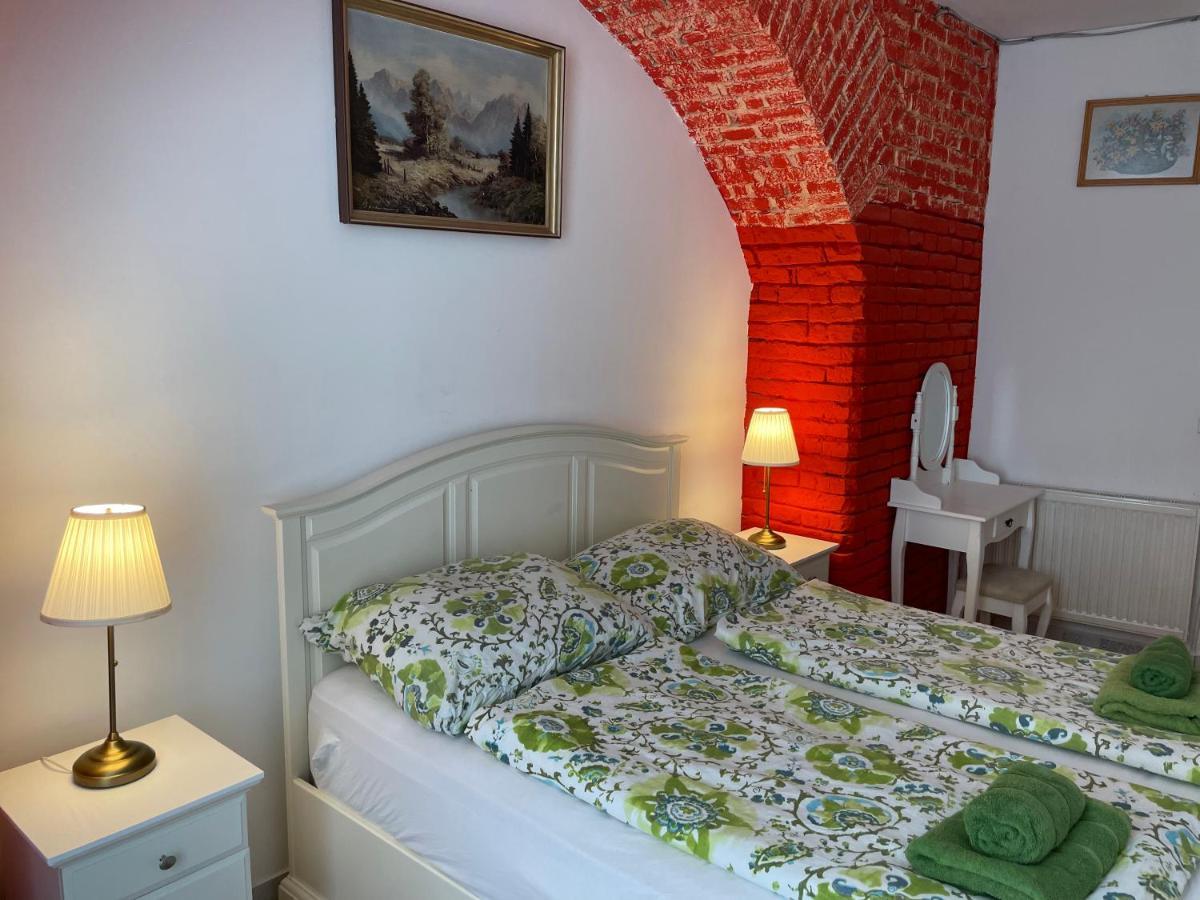 Viktoria Hostel Vienna Luaran gambar