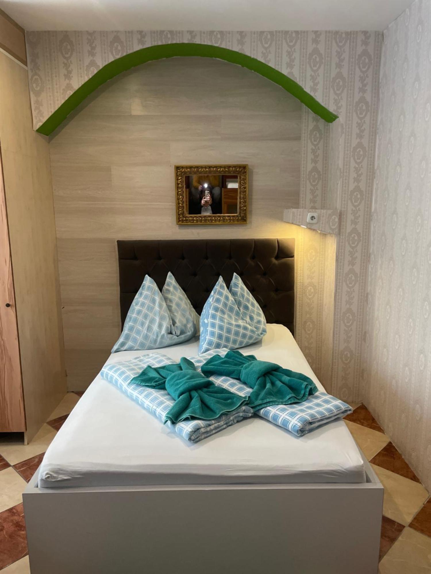 Viktoria Hostel Vienna Luaran gambar