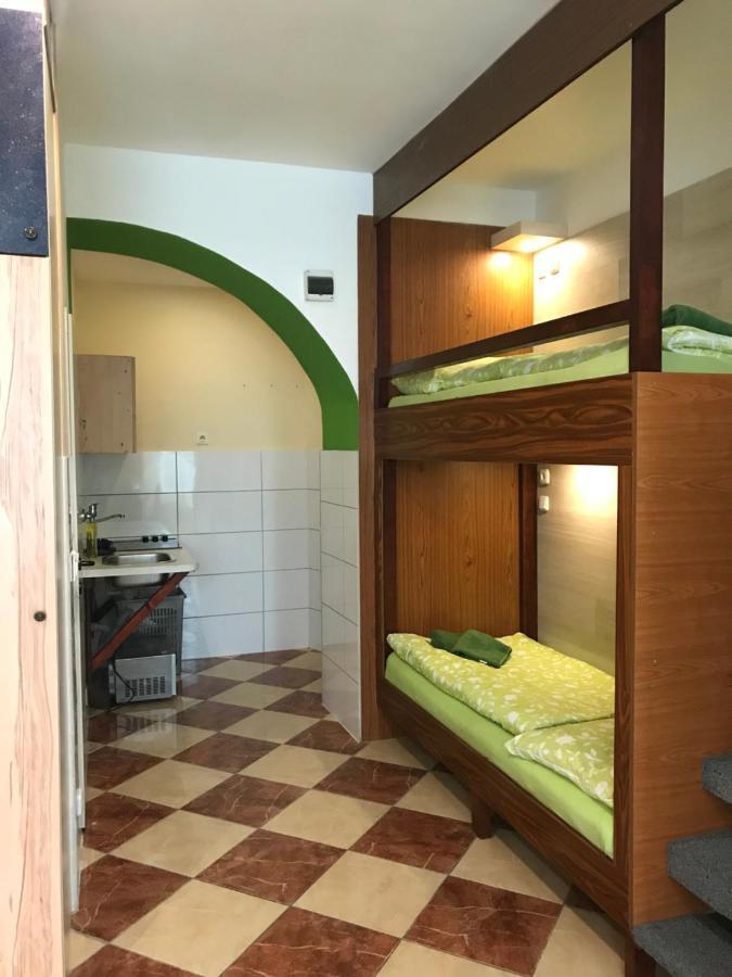 Viktoria Hostel Vienna Luaran gambar